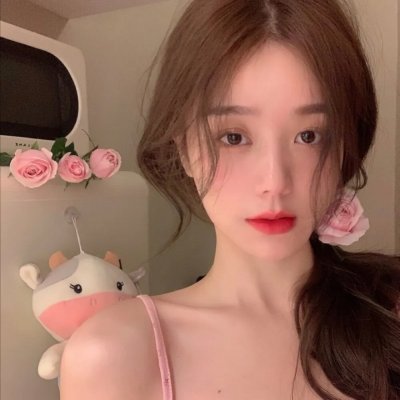 孤岛月光：她们三人的逃生游戏